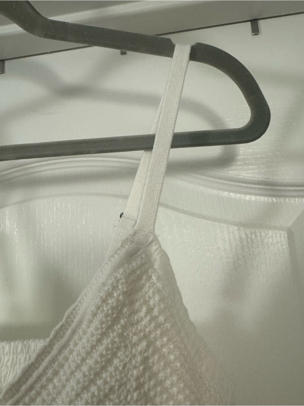 Hollister White Crochet Knit Peplum Crop Top - Picture 3 of 10